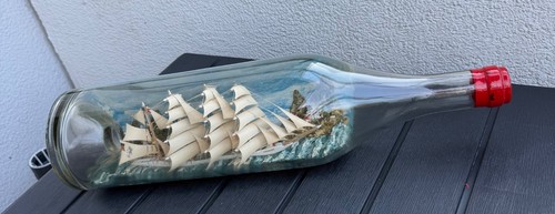 Großes flaschenschiff - großes,
